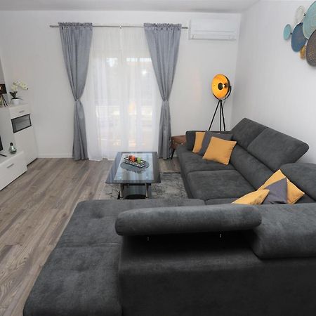 Apartman Perla Deluxe 波雷奇 外观 照片
