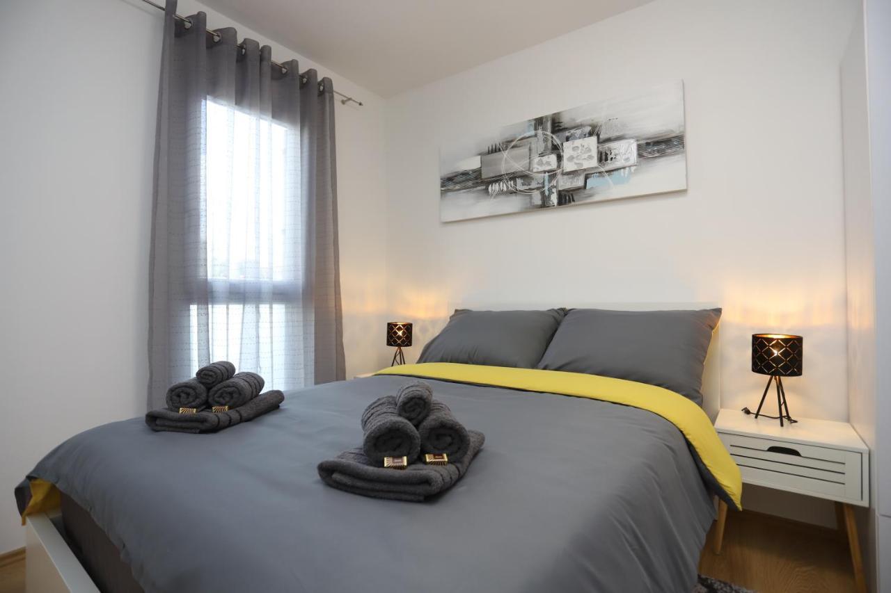 Apartman Perla Deluxe 波雷奇 外观 照片